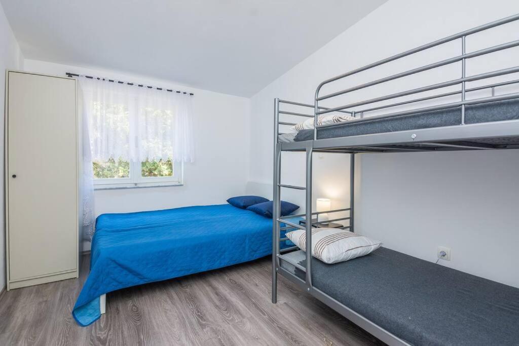 Family Patio Vir Apartment Luaran gambar