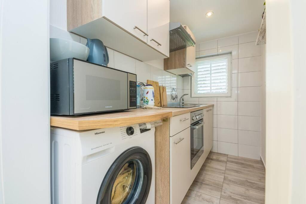 Family Patio Vir Apartment Luaran gambar